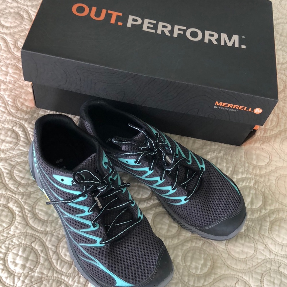 Merrell Vibram Cross trainers